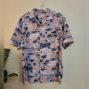 Milano Bay men shirt size M.